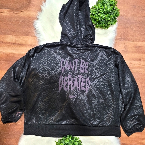 Nike Women’s “Can’t Be Defeated” Black Hoodie - Picture 5 of 6